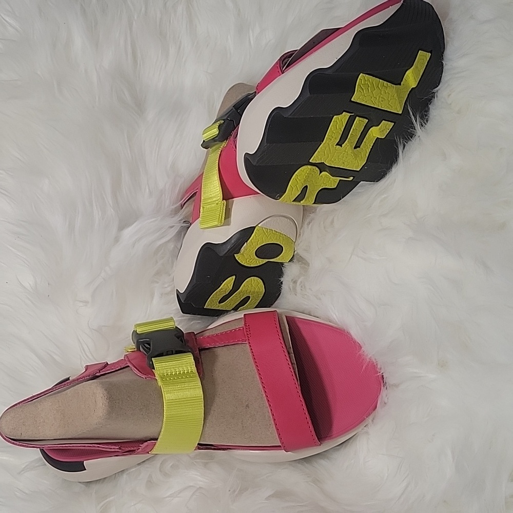 SOREL Sandals